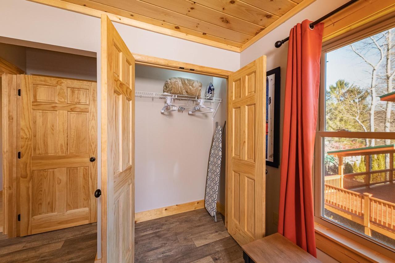 The Red Fox Cabin Villa Maggie Valley Esterno foto